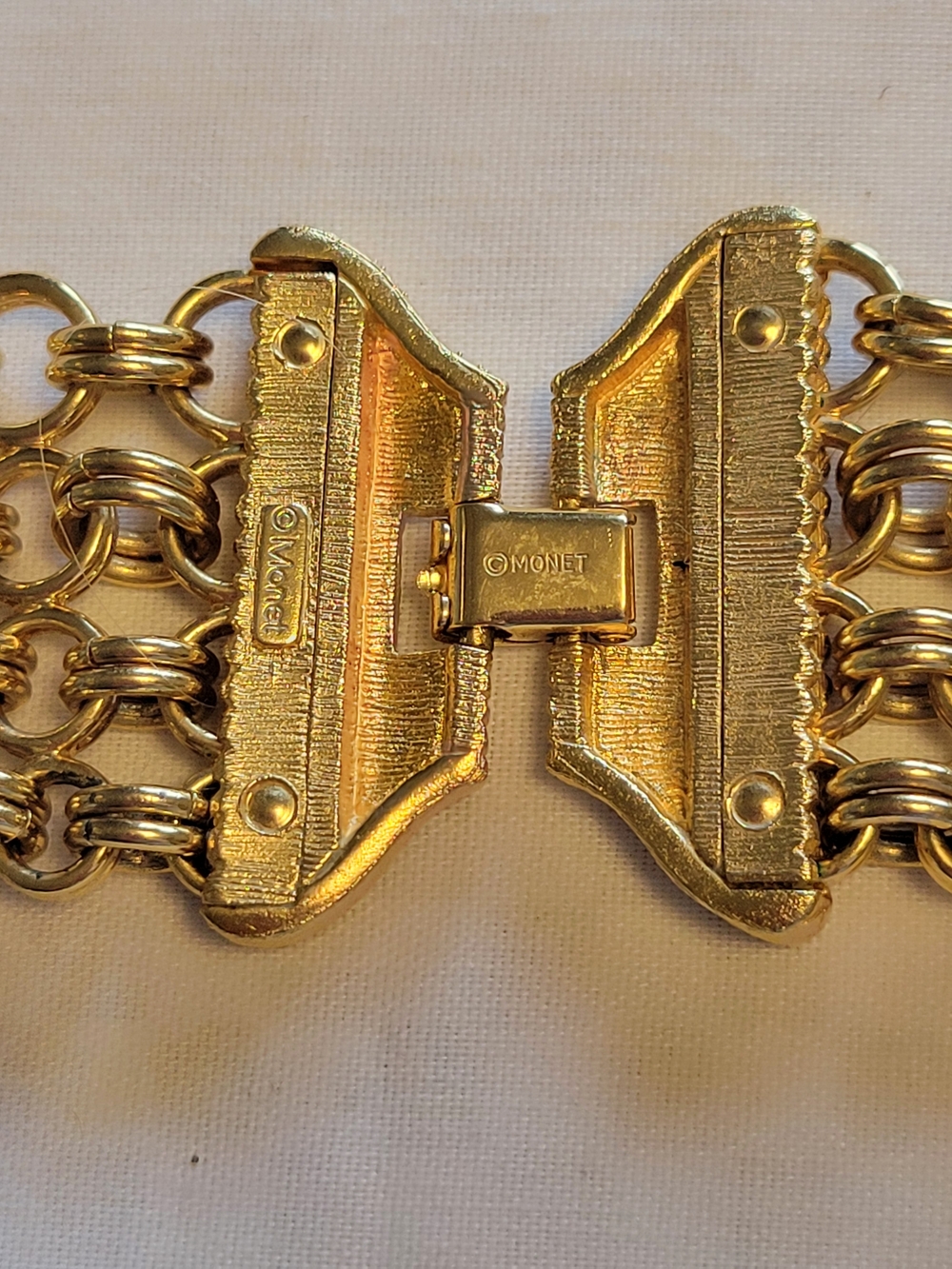 Vtg Monet Multi-Strand Chainlink Gold-Tone Statement Necklace - Picture 2 of 4